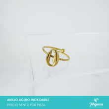 Cargar imagen en el visor de la galería, Anillo Concha Dorado Acero Inoxidable
