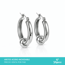 Cargar imagen en el visor de la galería, Arete Arracada Bolita Plateado 2.5cm Acero Inoxidable
