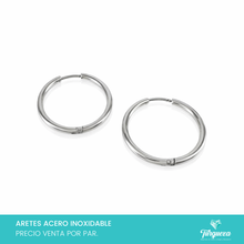 Load image into Gallery viewer, Arete Arracada 2.5cm Plateado Acero Inoxidable
