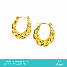 Load image into Gallery viewer, Arete Arracada Dorado 2cm Acero Inoxidable
