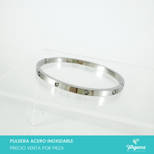 Cargar imagen en el visor de la galería, Brazalete Zirconias Plateado Acero Inoxidable
