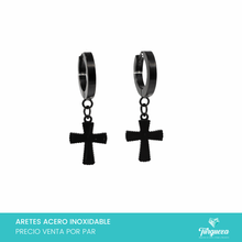 Load image into Gallery viewer, Arete Huggie Cruz 2cm Negra Acero Inoxidable
