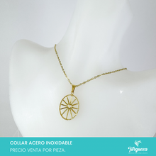 Load image into Gallery viewer, Collar Destello Corazon Dorado Acero Inoxidable

