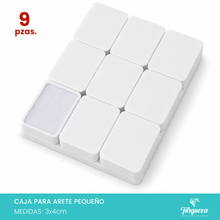 Cargar imagen en el visor de la galería, Pack 9 Cajas Blanca de Plástico para Broqueles (3*4cm)
