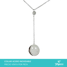 Cargar imagen en el visor de la galería, Collar Cara Feliz con Zirconia Plateado Acero Inoxidable
