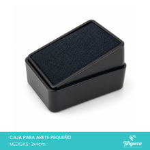 Cargar imagen en el visor de la galería, Caja Negra de Plástico para Broqueles (3*4)
