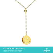 Cargar imagen en el visor de la galería, Collar Cara Feliz con Zirconia Dorado Acero Inoxidable
