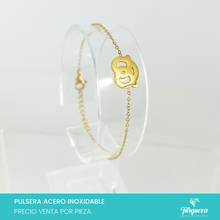 Load image into Gallery viewer, Pulsera Pretzel Dorada Acero Inoxidable
