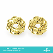 Cargar imagen en el visor de la galería, Arete Flor 2cm Acero Inoxidable
