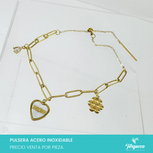 Cargar imagen en el visor de la galería, Pulsera Charms Mom Ajustable Dorada Acero Inoxidable
