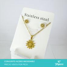 Load image into Gallery viewer, Conjunto Girasol Dorado Acero Inoxidable
