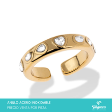 Load image into Gallery viewer, Anillo con Corazon y zirconias Dorado Acero Inoxidable
