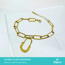 Cargar imagen en el visor de la galería, Pulsera Candado Dorada Acero Inoxidable
