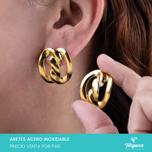 Cargar imagen en el visor de la galería, Arete Ondulado Dorado (3cm) Acero Inoxidable
