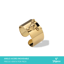 Cargar imagen en el visor de la galería, Anillo Toro Dorado Acero Inoxidable
