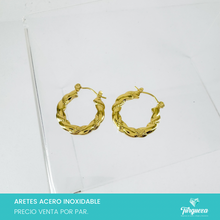 Load image into Gallery viewer, Arete Arracada Dorado 2cm Acero Inoxidable
