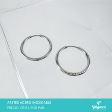 Load image into Gallery viewer, Arete Arracada 2.5cm Plateado Acero Inoxidable
