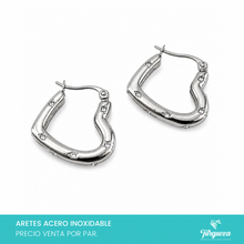 Cargar imagen en el visor de la galería, Aretes Arracada Corazon con Zirconias Plateado 2cm Acero Inoxidable
