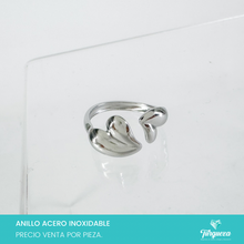 Load image into Gallery viewer, Anillo Corazones Plateado Acero Inoxidable
