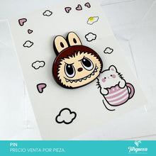 Cargar imagen en el visor de la galería, Pin #P6 Monstruo lab ubu
