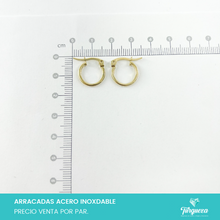Cargar imagen en el visor de la galería, Arracadas Clásicas 1cm Dorada Acero Inoxidable
