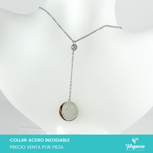 Cargar imagen en el visor de la galería, Collar Cara Feliz con Zirconia Plateado Acero Inoxidable
